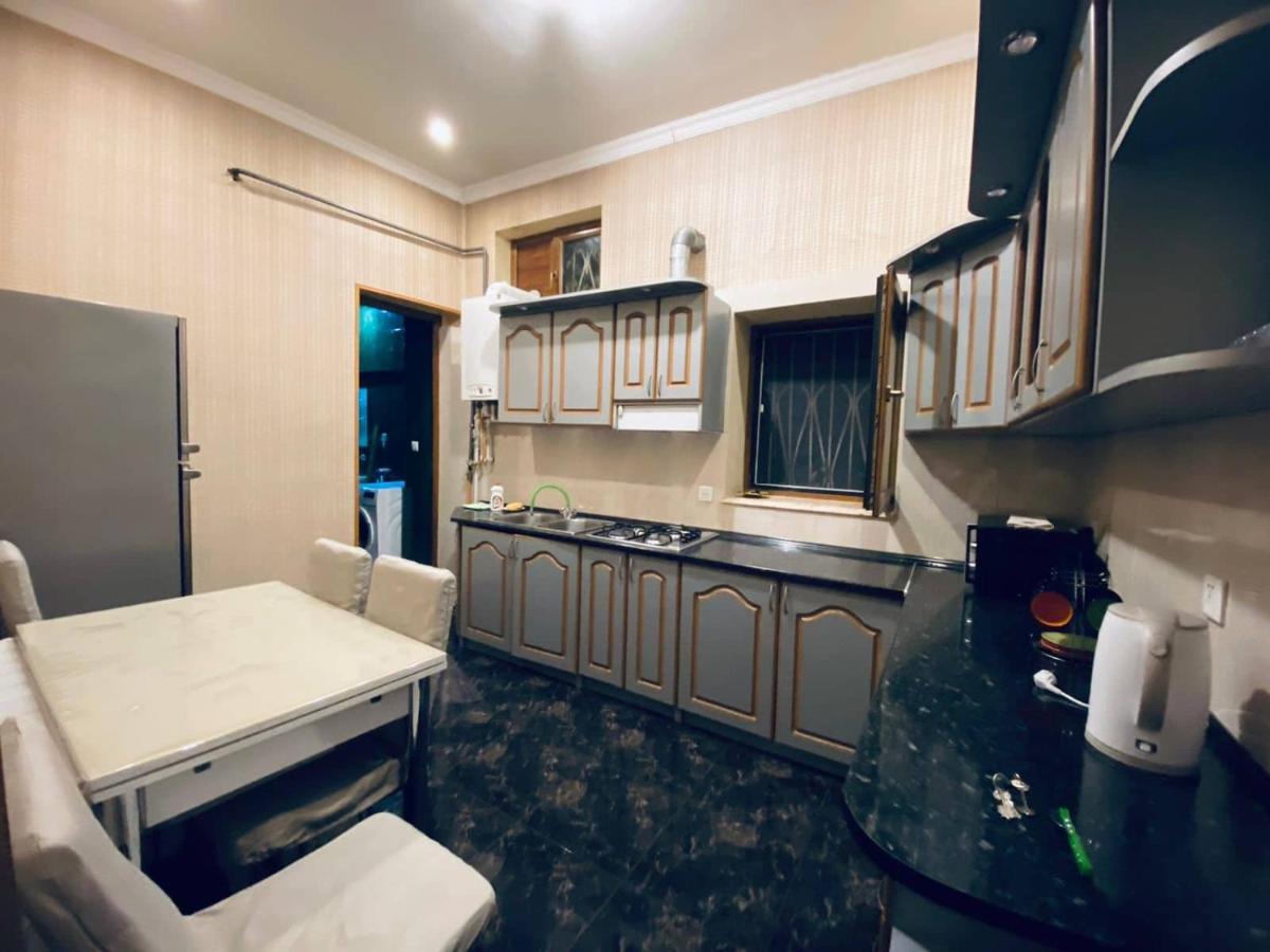 Barnaba Apartment Tbiliszi Kültér fotó