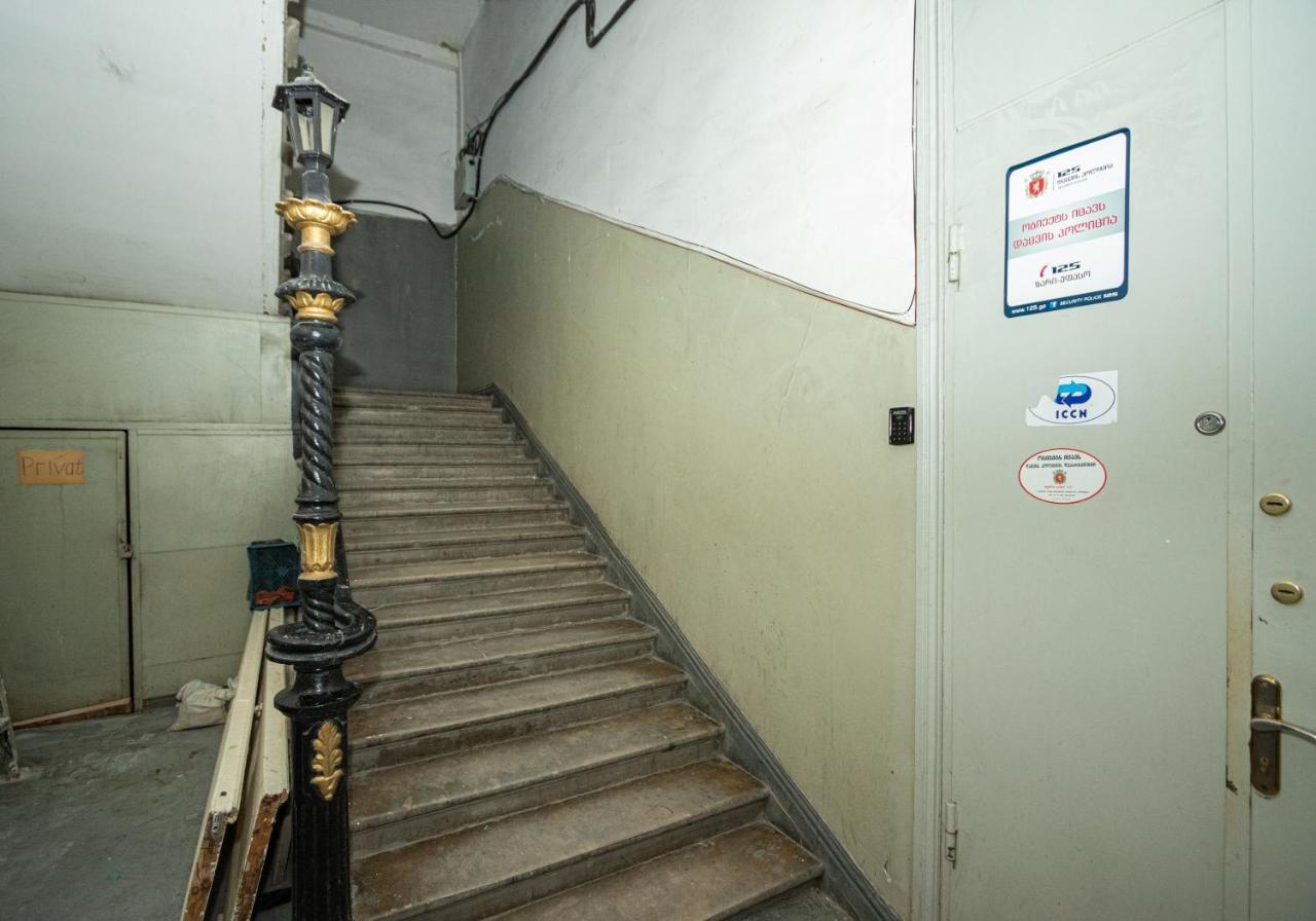 Barnaba Apartment Tbiliszi Kültér fotó